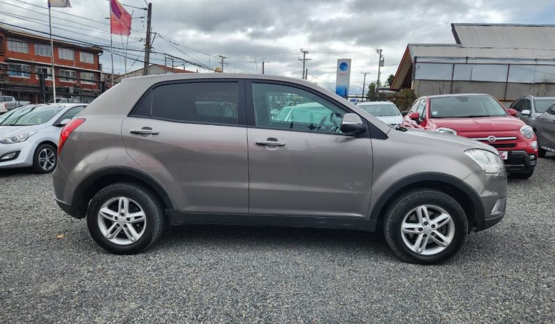 
								SSANGYONG KORANDO 2.0 4X2 full									