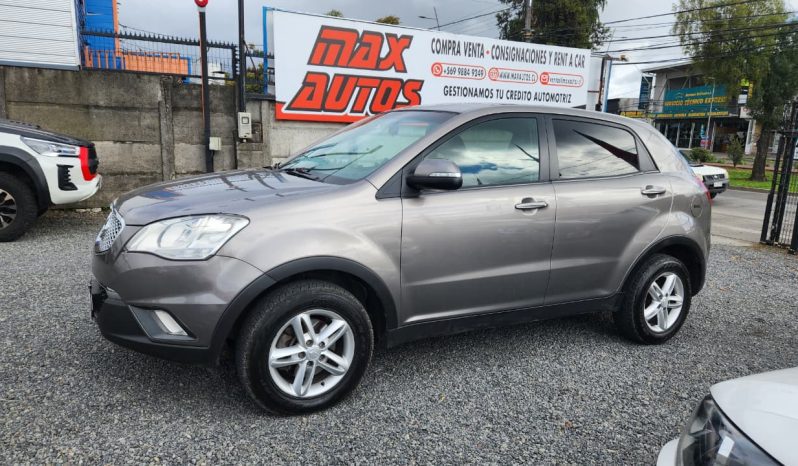 
								SSANGYONG KORANDO 2.0 4X2 full									