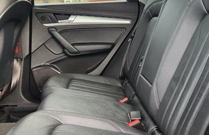 
								AUDI Q5 TFST 2.0 AUT full									