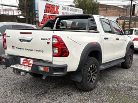 TOYOTA HILUX GR 2.8D AUT 4X4