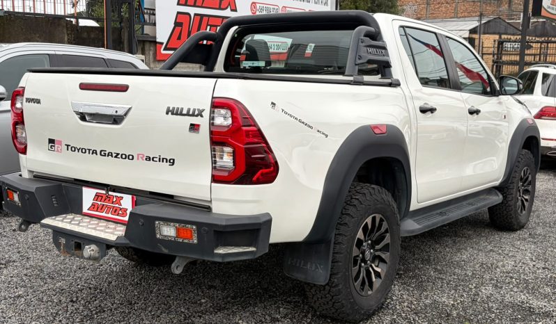 
								TOYOTA HILUX GR 2.8D AUT 4X4 full									