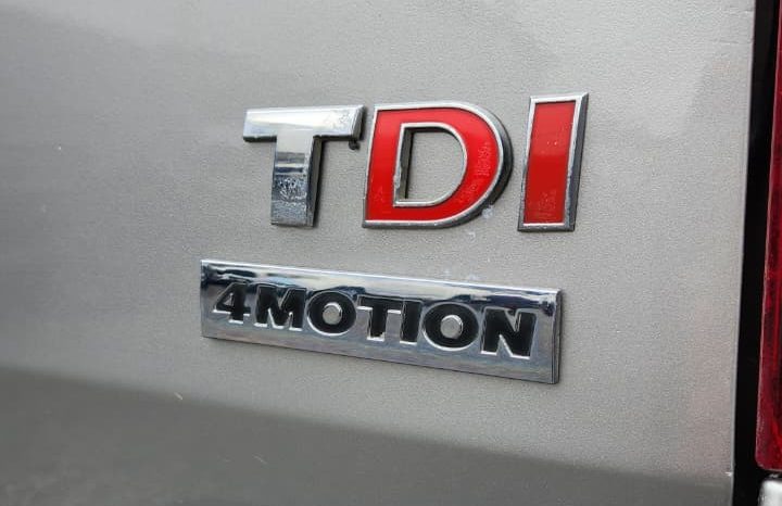 
								VOLKSWAGEN AMAROK HIGHLINE 2.0 4WD AUT full									