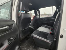 
										TOYOTA HILUX GR 2.8D AUT 4X4 full									