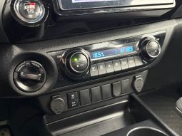 
										TOYOTA HILUX GR 2.8D AUT 4X4 full									