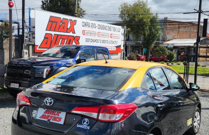 
								TOYOTA YARIS XLI 1.5 2020 full									