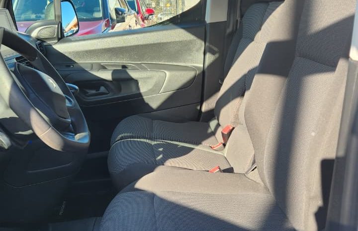 
								PEUGEOT PARTNER L1 1.5   2024 full									