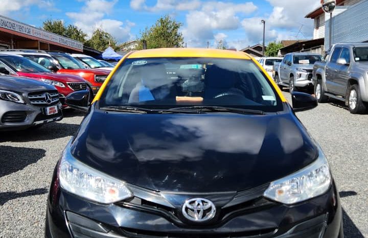 
								TOYOTA YARIS XLI 1.5 2020 full									
