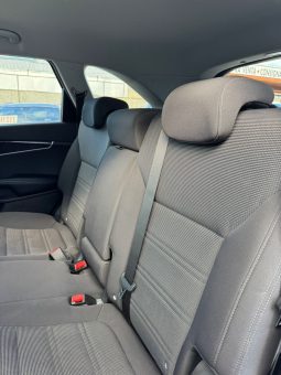 
										KIA SORENTO 4X4 2.2 AUT full									