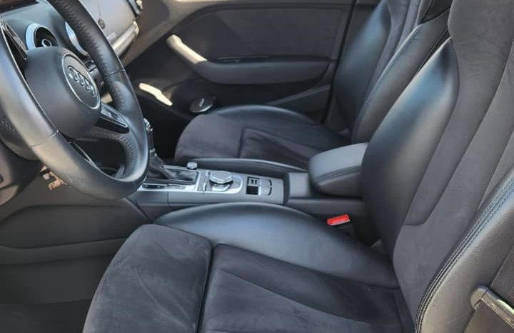 
								AUDI  A3 HB 1.4 AUT 2019 full									