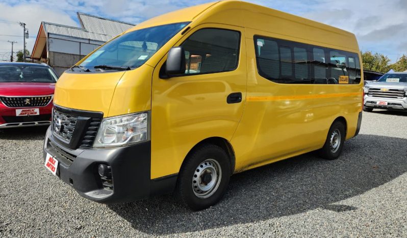 
								MINIBUS NISSAN NV 350 2.5 22+1 full									