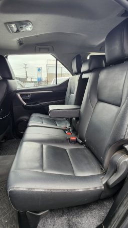 
										TOYOTA FORTUNER SRX 4X2 AUT 3 CORRIDAS DE ASIENTOS full									