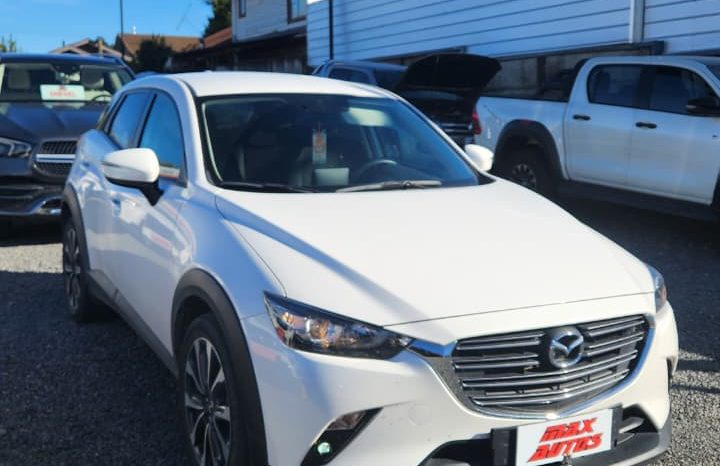 
								MAZDA CX3 R 2.0  6MT 2023 full									