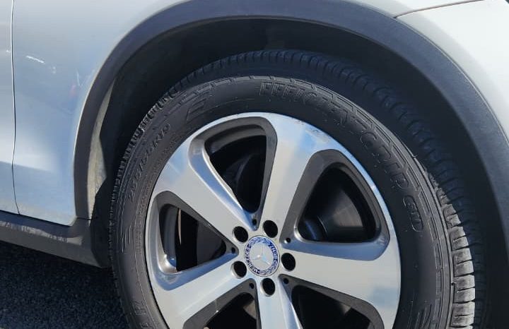 
								M.BENZ GLC 220 D 2.1 AUT full									