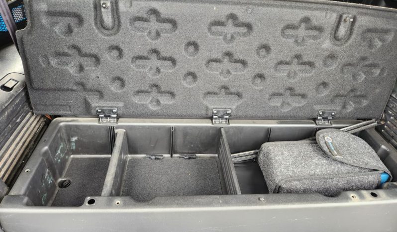 
								SSANGYONS REXTON 2.7 TD 4X4 full									