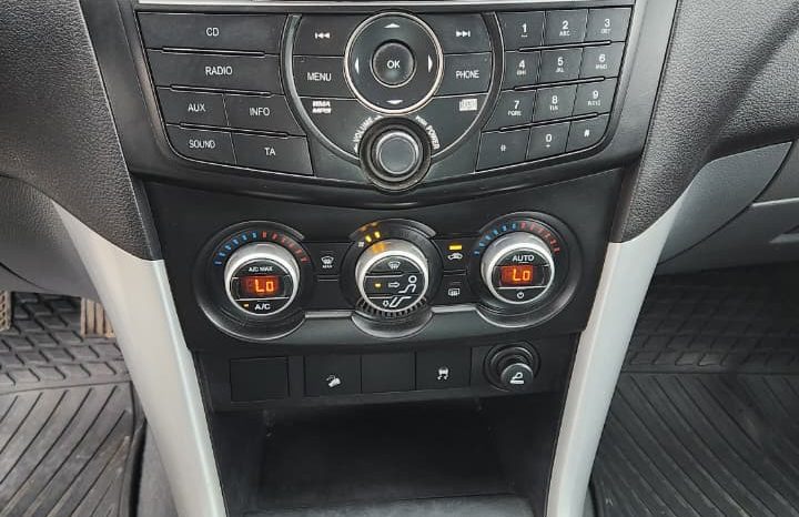 
								MAZDA BT 50 SDX 2.2 MT 4X4 full									