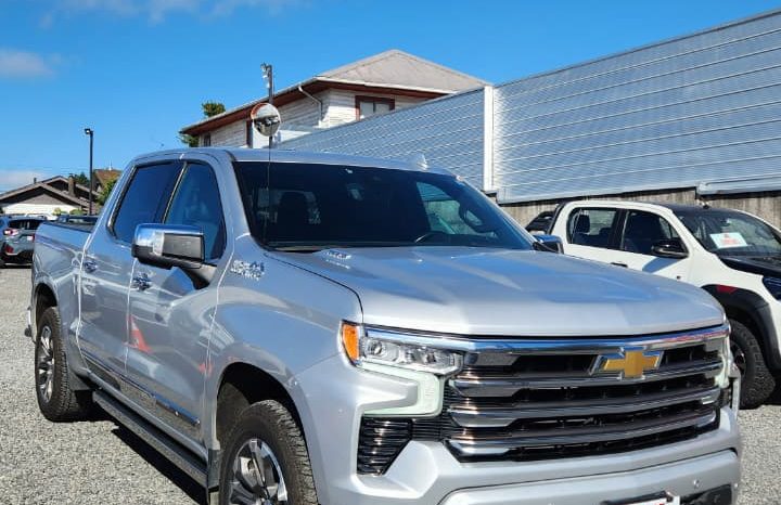 
								CHEVROLET SILVERADO LTZ 3.0 HIGH COUNTRY 4X4 full									