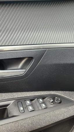 
										PEUGEOT 3008 BLUE HDI 1.5 DIESEL full									