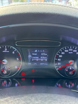 
										KIA SORENTO 4X4 2.2 AUT full									