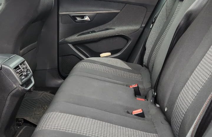 
								PEUGEOT 3008 BLUE HDI 1.5 DIESEL full									