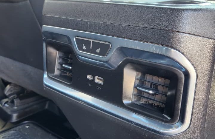 
								CHEVROLET SILVERADO LTZ 3.0 HIGH COUNTRY 4X4 full									