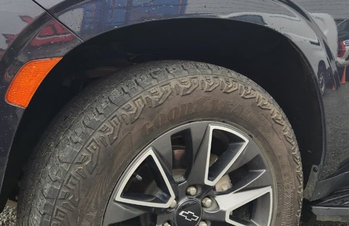 
								CHEVROLET TAHOE 5.3L Z71 AT 4WD 2024 full									