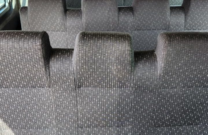 
								MINIBUS NISSAN NV 350 2.5 22+1 full									