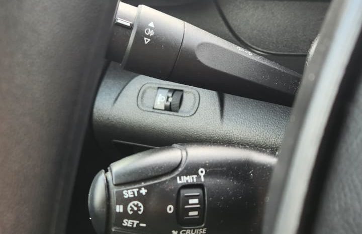 
								PEUGEOT PARTNER L2 HDI 1.6 2022}{ full									