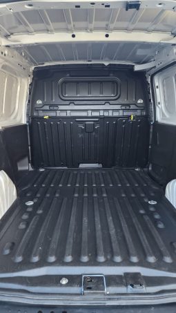 
										PEUGEOT PARTNER L1 1.5   2024 full									