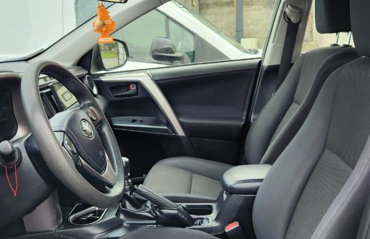 
								TOYOTA RAV4 STD 4X2 2018 full									