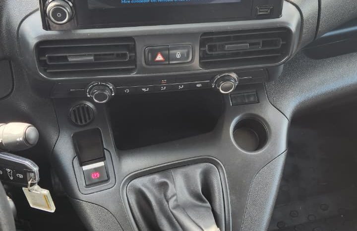 
								PEUGEOT PARTNER L2 HDI 1.6 2022}{ full									