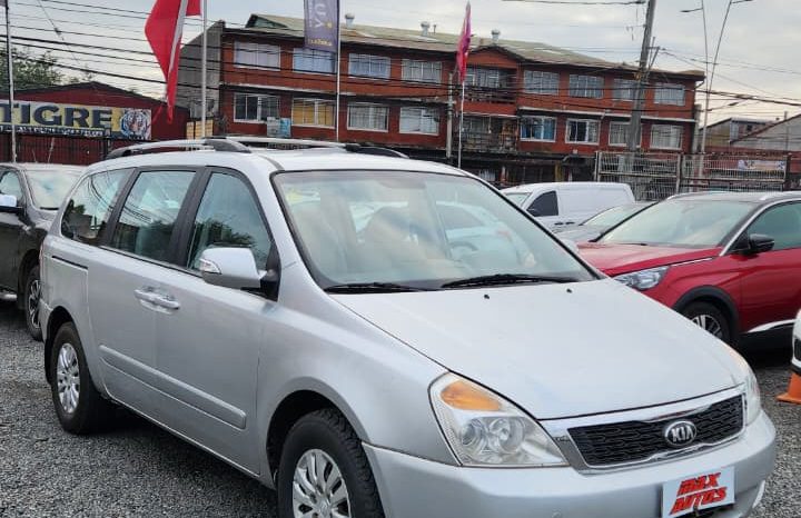 
								KIA GRAND CARNIVAL LX 2.2 AUT full									