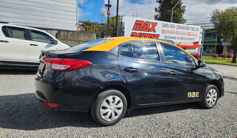 
								TOYOTA YARIS XLI 1.5 2020 full									