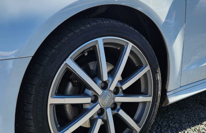 
								AUDI  A3 HB 1.4 AUT 2019 full									