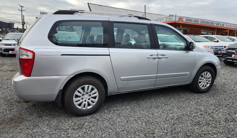 
								KIA GRAND CARNIVAL LX 2.2 AUT full									