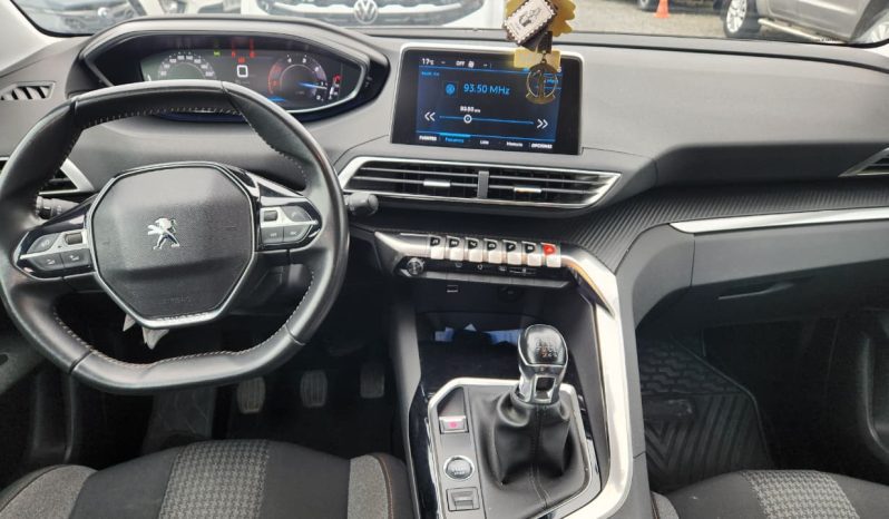 
								PEUGEOT 3008 BLUE HDI 1.5 DIESEL full									