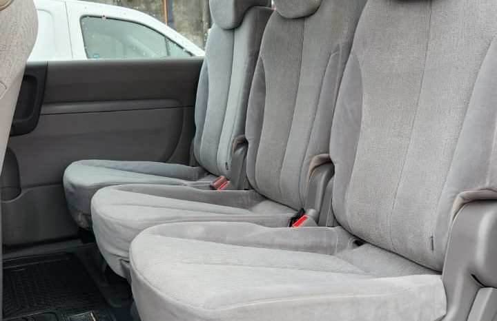 
								KIA GRAND CARNIVAL LX 2.2 AUT full									