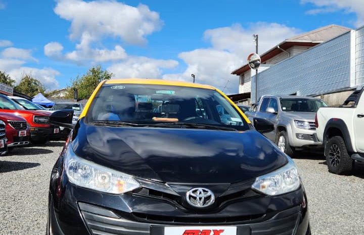 
								TOYOTA YARIS XLI 1.5 2020 full									