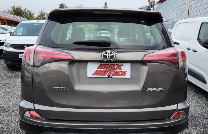 
								TOYOTA RAV4 STD 4X2 2018 full									
