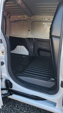 
										PEUGEOT PARTNER L1 1.5   2024 full									