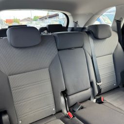 
										KIA SORENTO 4X4 2.2 AUT full									