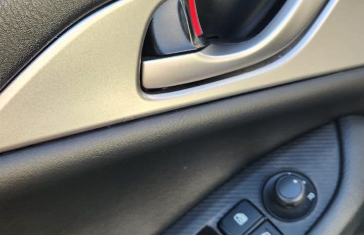 
								MAZDA CX3 R 2.0  6MT 2023 full									