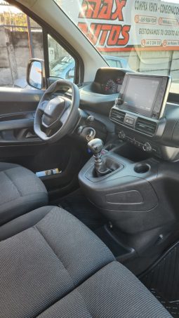 
										PEUGEOT PARTNER L1 1.5   2024 full									