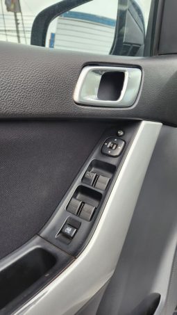 
										MAZDA BT 50 SDX 2.2 MT 4X4 full									