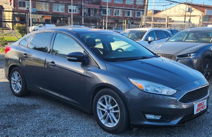 
								FORD FOCUS 2.0 2017 full									