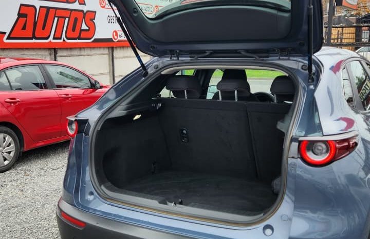 
								MAZDA CX-30 2.0 MT 2022 full									