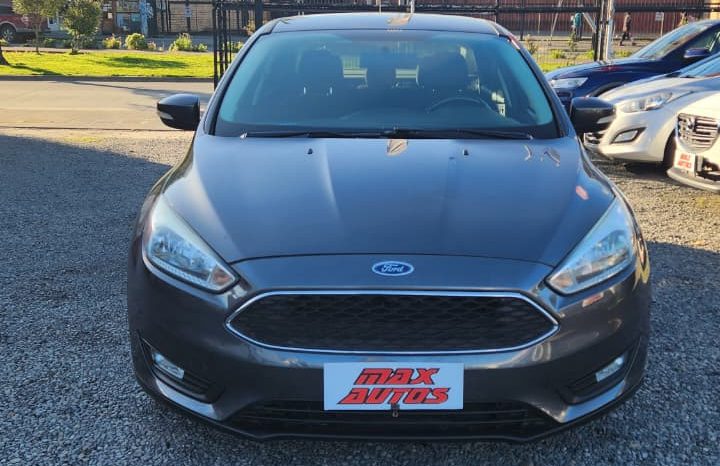
								FORD FOCUS 2.0 2017 full									