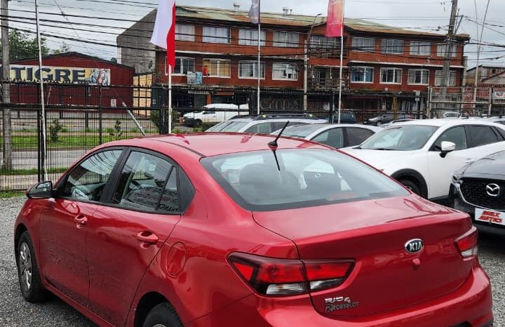 
								KIA RIO 4 LX 1.4 2018 full									