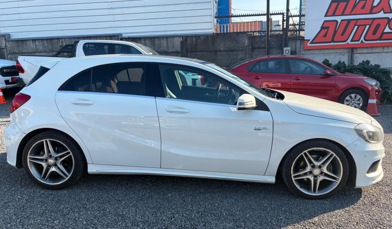 
								MERCEDES BENZ A200 1.6T AUT full									