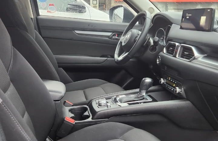 
								MAZDA CX5 2.0 AUT 4X2 2025 full									