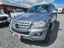 MERCEDES BENZ ML 500 5.5 2010